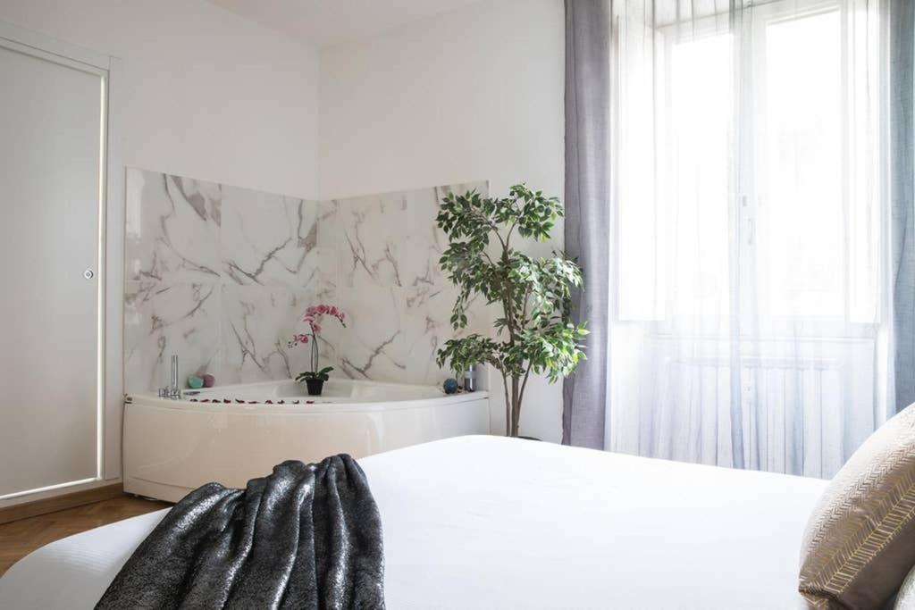 Silver Luxury Jacuzzi Suite Trastevere - Top Collection Ρώμη Εξωτερικό φωτογραφία